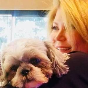 Meet your Posher, Lyn